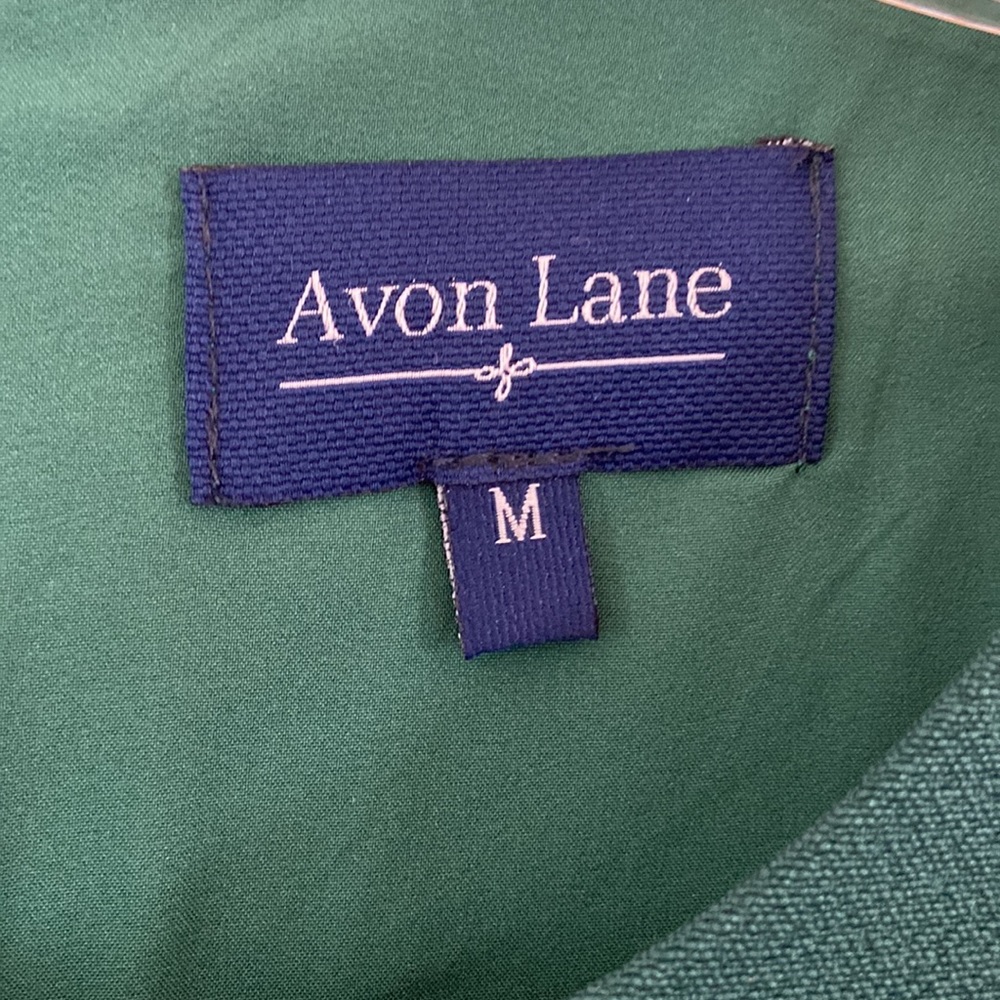 Avon Lane peplum sleeve two-toned Top - Picture 2 of 3